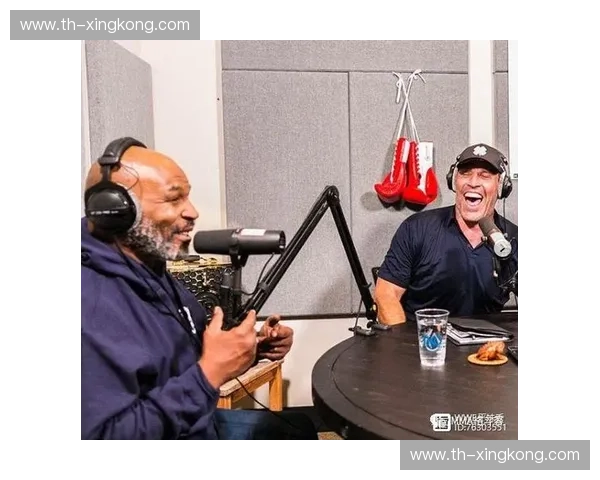 钢铁意志的碰撞：迈克·泰森vs托尼·塔克，那场终结重量级悬念的“权力游戏”